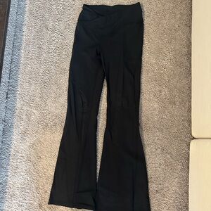 Fabletics flare yoga pants